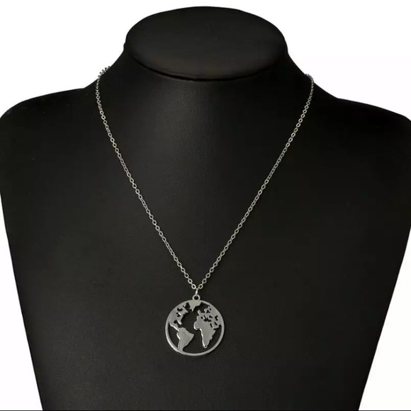 Stainless Steel Earth Earth World Circle Necklace - Picture 2 of 3